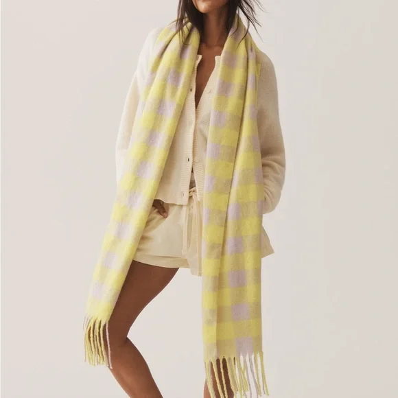 NWT Maeve Brushed Gingham Scarf - Picture 3 of 3